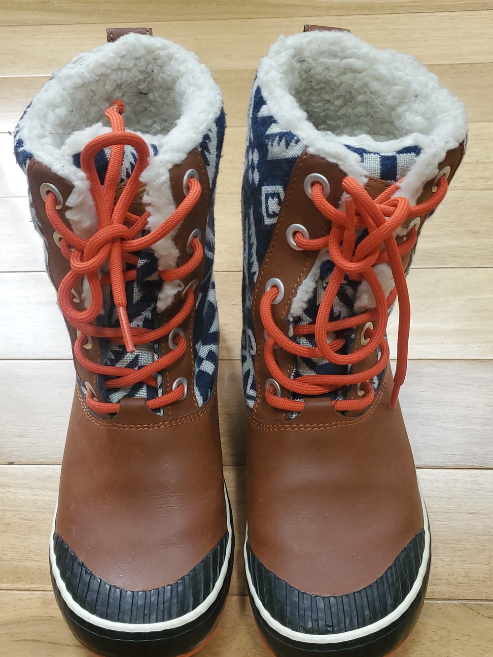 Keen Elsa Tosh Mid Winter Boots Size 6.5